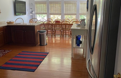 Wedgefield Villa | Updated with everything you need for family fun time, just minutes to beach!