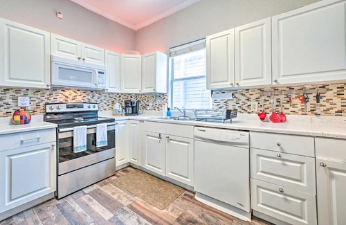 Ybor City Apartment | Updated Ybor City Duplex about half Mi to Seventh Ave!