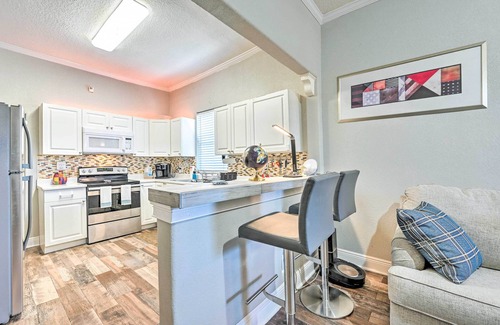 Ybor City Apartment | Updated Ybor City Duplex ~ 1/2 Mi to Seventh Ave!