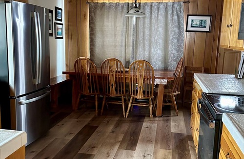 Sierra Cedars House | Upon This Rock Cabin at Shaver Lake
