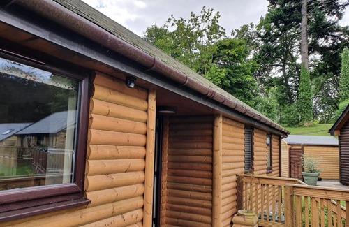 Murthly Ski Chalet | Upper Rosemount Lodge