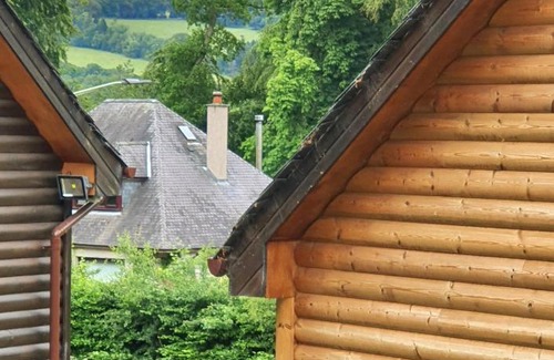 Murthly Ski Chalet | Upper Rosemount Lodge