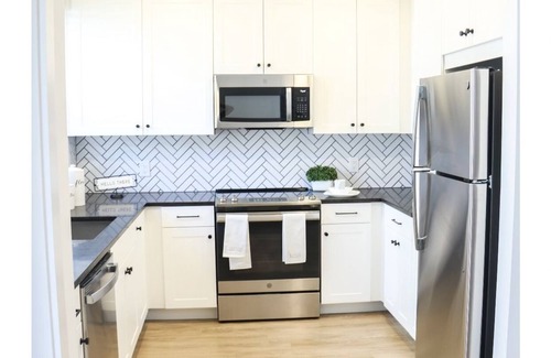 Bolton House | Upper Westside ATL Luxury Stay