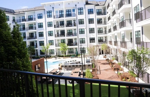 Bolton House | Upper Westside ATL Luxury Stay