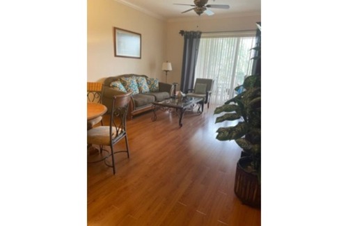 Naples Villa | Upscale 2 bedroom 2 bathrooms cozy villa, Golf Community