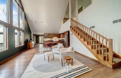 The Woods Cabin | Upscale, 4 Fireplaces, Fire Pit & Pool Access