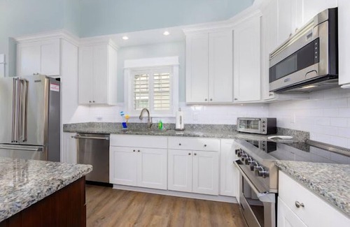 Corolla Light House | Upscale 4BR/4.5 Bath townhome/duplex in Corolla Light Resort community