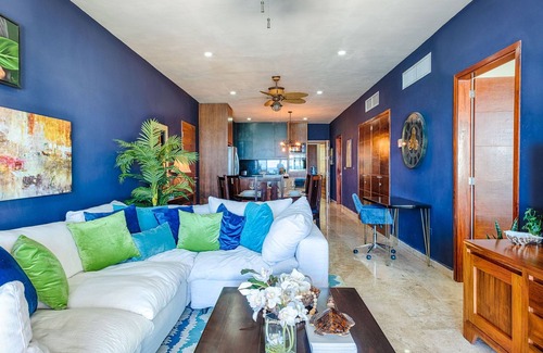 Akumal Condo | Upscale beachfront ground level condo with AC, WiFi, swimming pool!