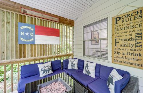 Newland House | Upscale Blue Ridge Mtns Escape Great for Groups!