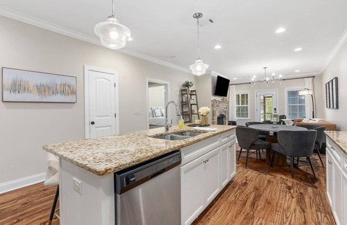 Auburn - Opelika House | Upscale Comfort & Family Convenience Close to Campus