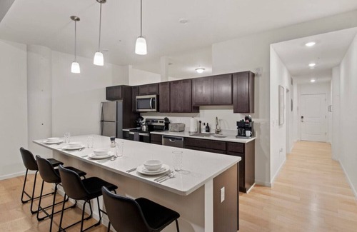 Central Business District Apartment | Upscale Downtown Apartment