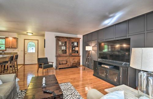 Higgins Lake House | Upscale Family Cottage Less Than 1 Mi to Higgins Lake