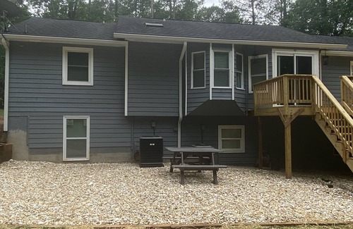 Woodstock House | Upscale Home! 4 Min From Lake Allatoona! n18 Min from LakePointe Sports Complex!