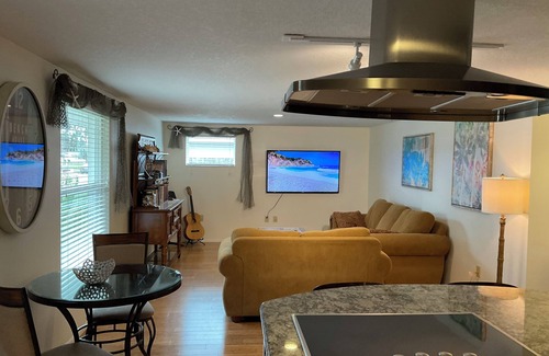 Gulf Gate Estates House | Upscale House Near Siesta Key Beaches, Florida