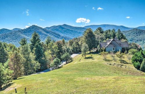 Franklin House | Upscale Mountain Escape with View, 10 Mi to Dwtn!