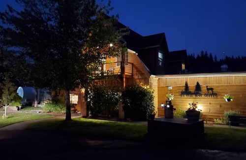 Pinehurst Condo | Upscale, Pet friendly, Main Floor, Bidet toliet Unit 1