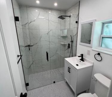 Childs Park House | Upscale Unique Studio, Private Yard And Entrance