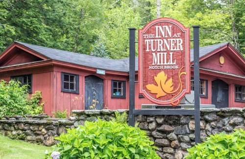 Stowe Area House | Upscale Vermont Condo off of Mountain Rd