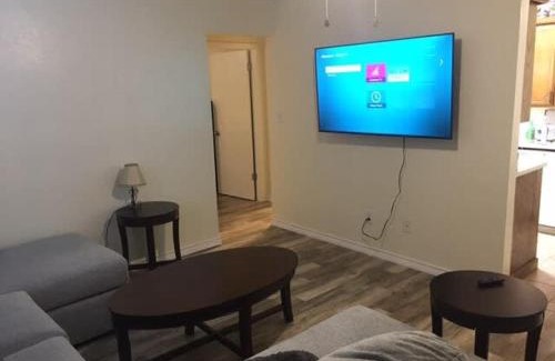 Lawton Apartment | Upstairs 1-Bedroom Apartment Near Fort Sill!