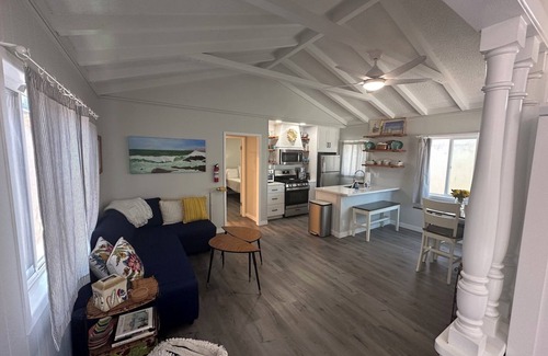 Corona del Mar House | Upstairs Beach Bungalow | Block to Beach