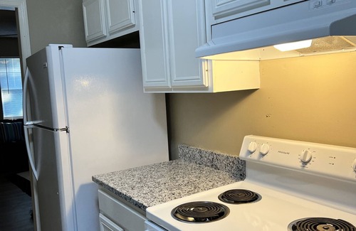 Valdosta Apartment | Upstairs Duplex Near VHS Stadium