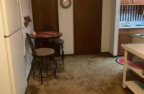 Deville Apartment | Upstairs King Size Bedroom Apartment Private Entrance