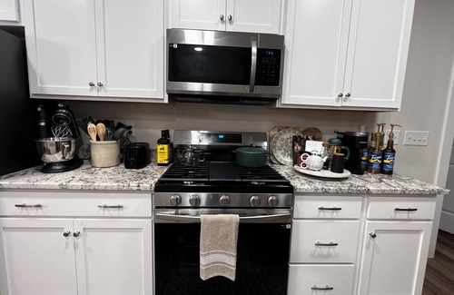 Mebane House | Upstairs suite in new-construction townhome