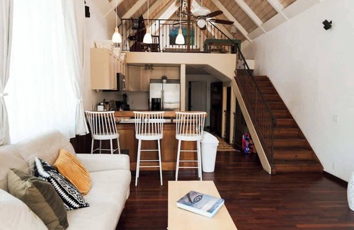 San Diego Apartment | UpstairsLoft/ChicBohoLoftNearDowntown