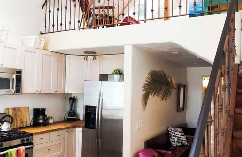 San Diego Apartment | UpstairsLoft/ChicBohoLoftNearDowntown