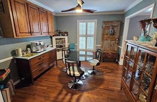 Mauldin House | Upstate Getaway at the Relaxing Ranch