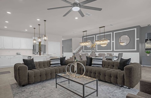 Four Corners House | Upstay: 10BR Family Retreat w Pool Hot Tub & Games