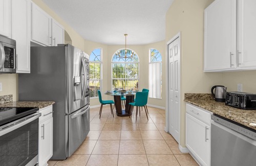 Crystal Cove House | Upstay - New Home Near Disney w Private Pool BBQ