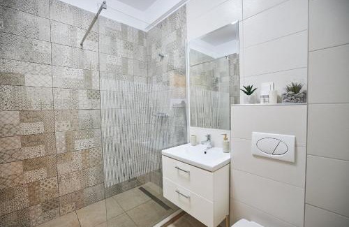 Iasi Apartment | UpTown Apartments