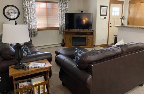 Butte Apartment | Uptown Butte Apartment