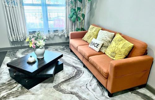 Fourth Ward Apartment | Uptown Charlotte Modern Stay 2BR