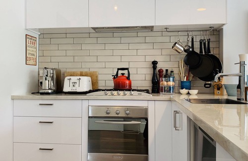 Saint Albans Cottage | Uptown City Haven - Christchurch Townhouse