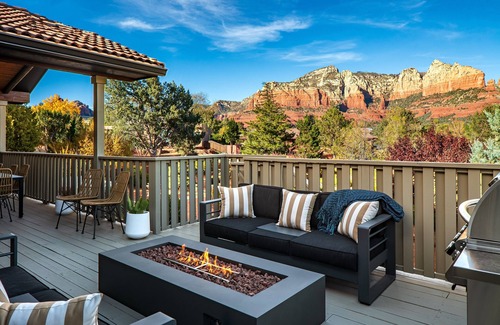 Uptown Sedona House | Uptown EPIC! Wow Views! 25Guest 2Homes 10BR 9BA Pool 2Spa 2GamesRM Walk Location