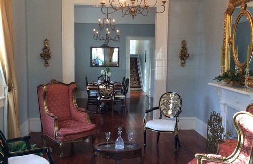 Carrollton Apartment | UPTOWN NEAR AUDUBON PARK/ST. CHARLES AV. OSCHNER