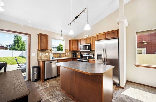 Coeur d'Alene House | Urban Bliss |Cozy 3-Bedroom Vacation Rental in Coeur d'Alene