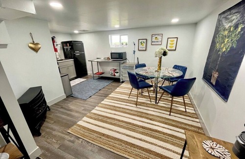 Pocatello House | Urban Bungalow-near park, ISU, hospital, & freeway