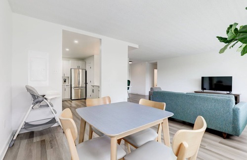 Aurora Highlands Apartment | Urban Charm: 2BR Modern Retreat Close to Downtown