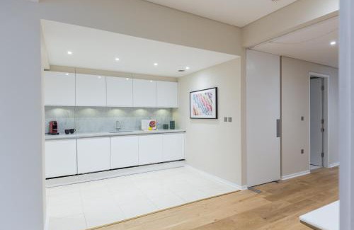Covent Garden Apartment | Urban Chic - Exeter Street