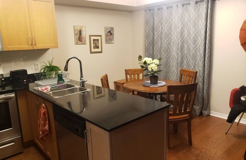 King West Village Condo | Urban-Chic Townhouse in Liberty Village