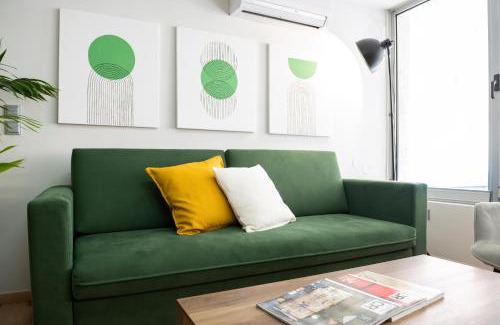 Xanthi Apartment | Urban Downtown Suite Xanthi 2BR - Meno Homes 4