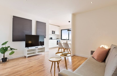 El Putget i Farro Apartment | Urban Chill Apartments By Olala Homes