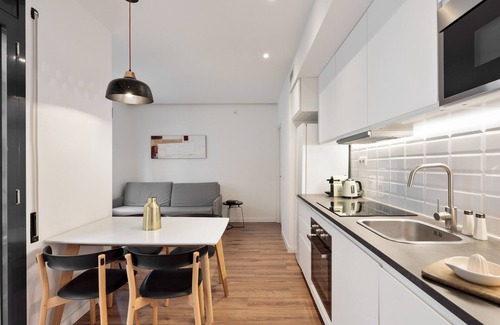 El Putget i Farro Apartment | Urban Chill Apartments By Olala Homes