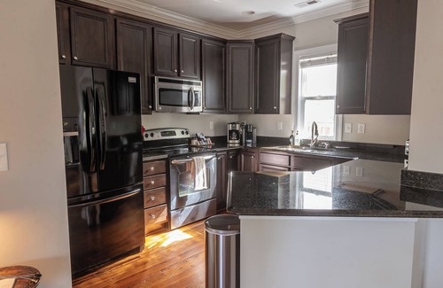 Downtown House | Urban Escape - Downtown Raleigh!