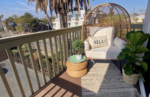 Golden Hill Condo | Urban Escape: Trendy 1-Bed Condo with Balcony