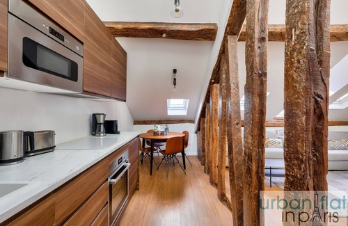 Bonne-Nouvelle Apartment | Urban Flat 117 - Charming 3BDR Apartment in Paris