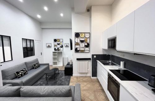 10th Arrondissement Apartment | Urban Flat 66 - Pretty 3 bedroom in Paris